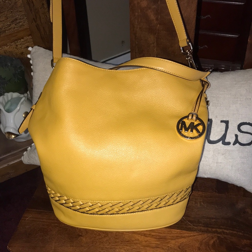 Michael Kors Gorgeous Large Leather Bag
